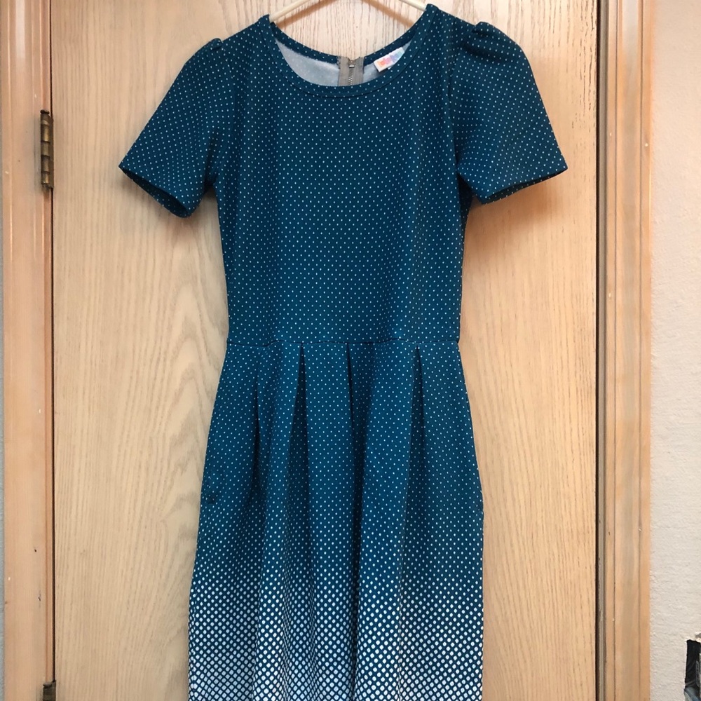 Lularoe Amelia dress w/pockets